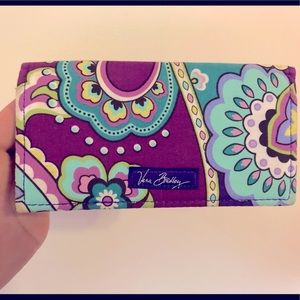 Vera Bradley Checkbook Cover in Heather